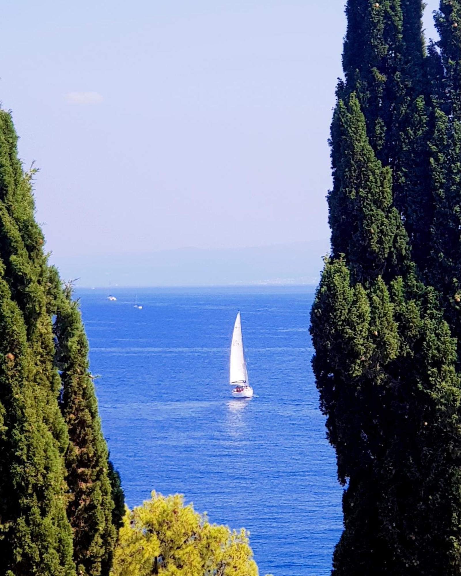 Apartments Marly Trogir Room photo